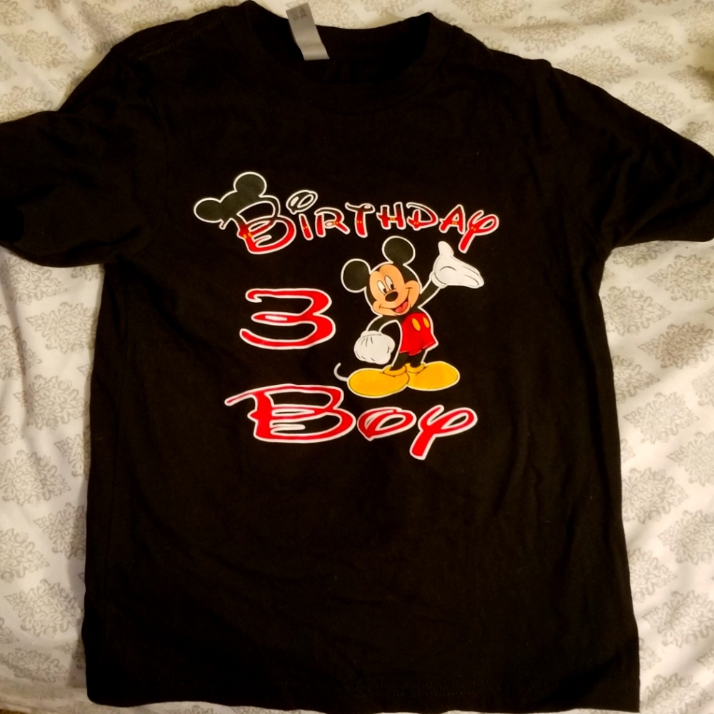 3rd birthday Mickey shirt size XS(4-5)